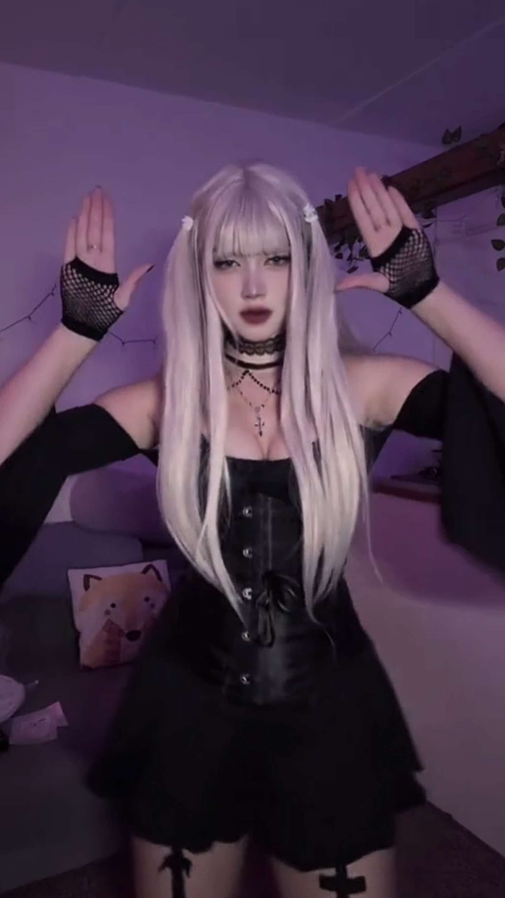 @Nefretta