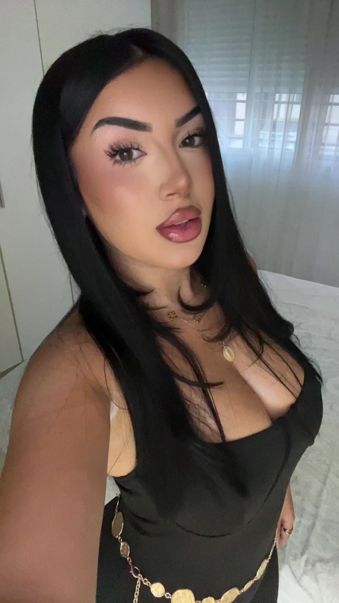 @sheilatrs