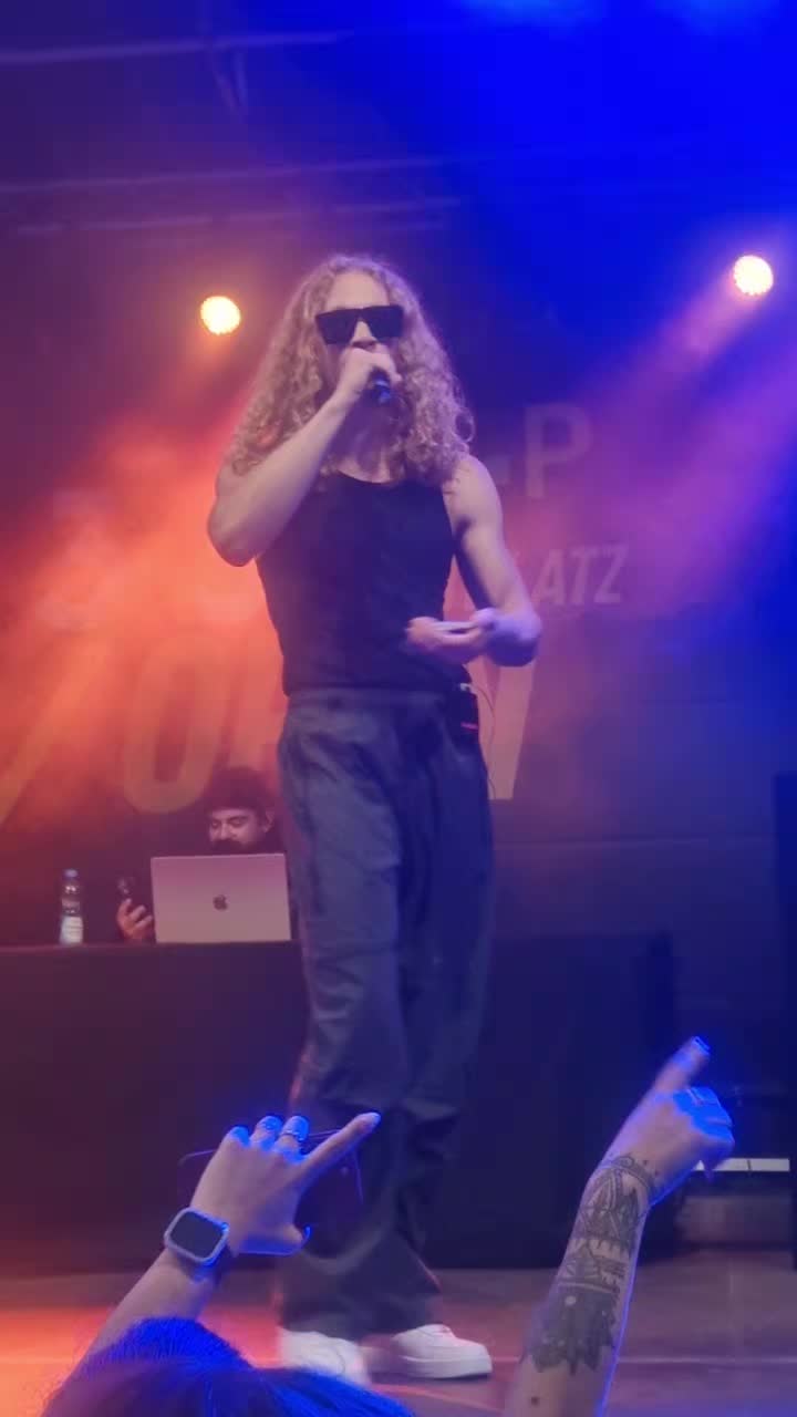 @Mel