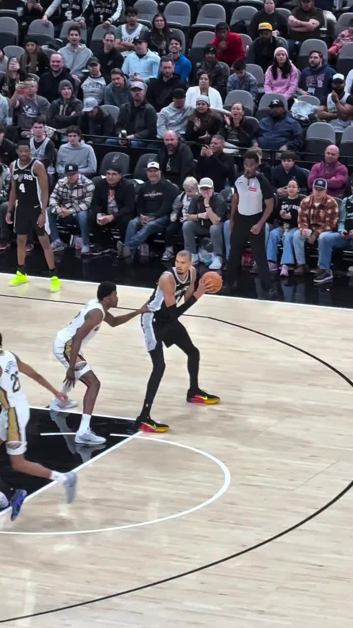 @DUNK | BASKETBALL