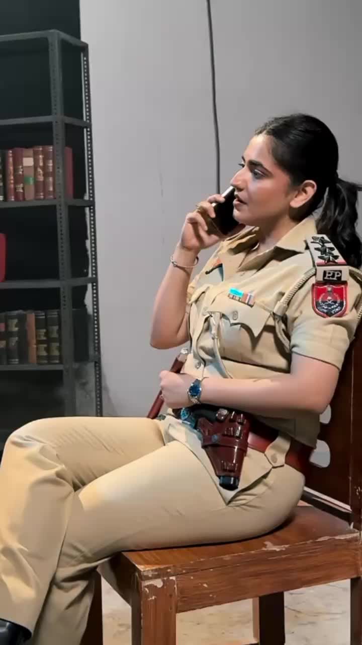 @Meerab🔥