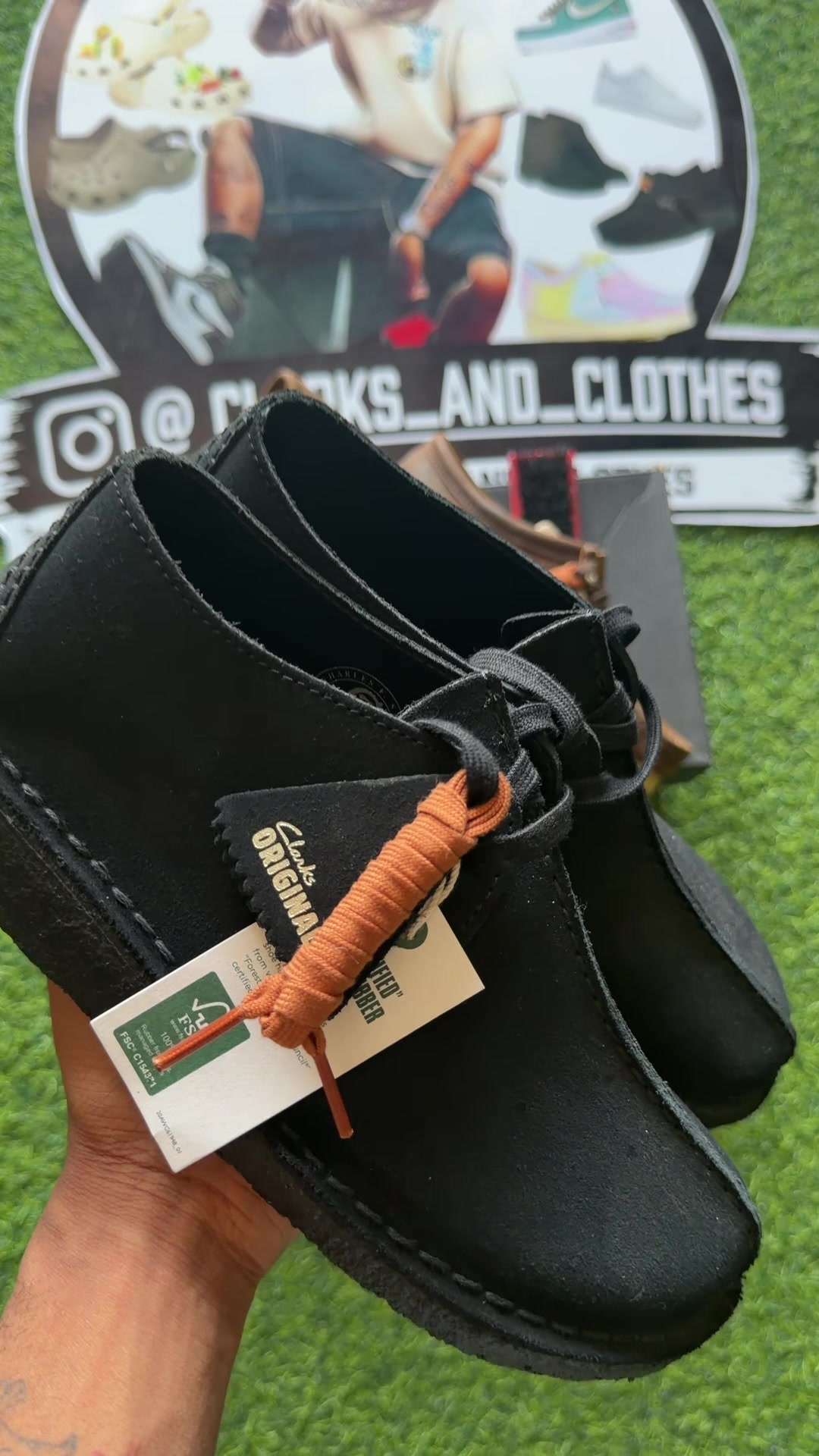 @Clarks & Clothes
