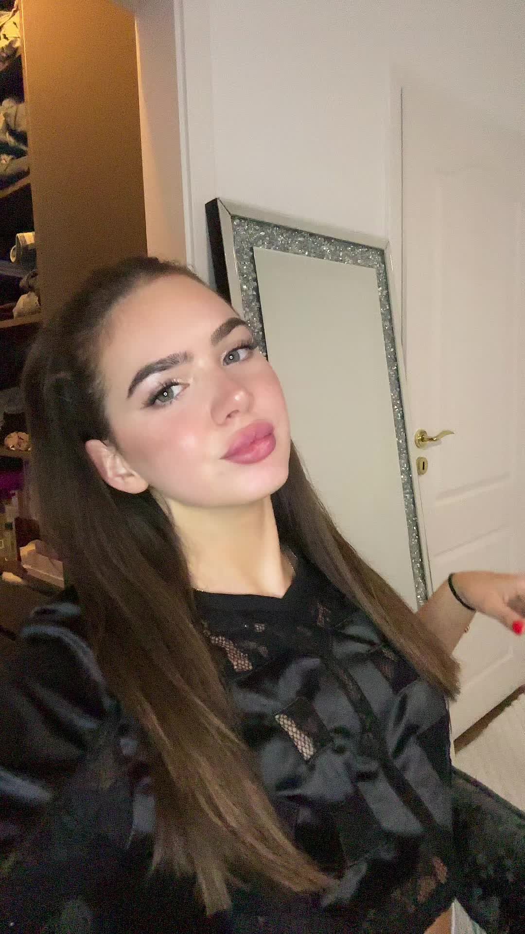 @Laura