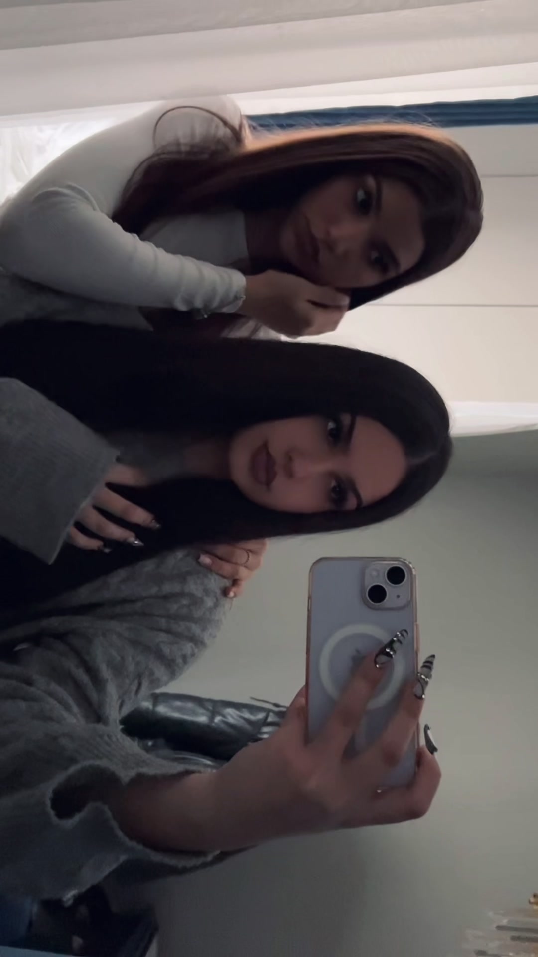 @𝓐𝓵𝓮𝔁𝓪𝓷𝓭𝓻𝓪💋