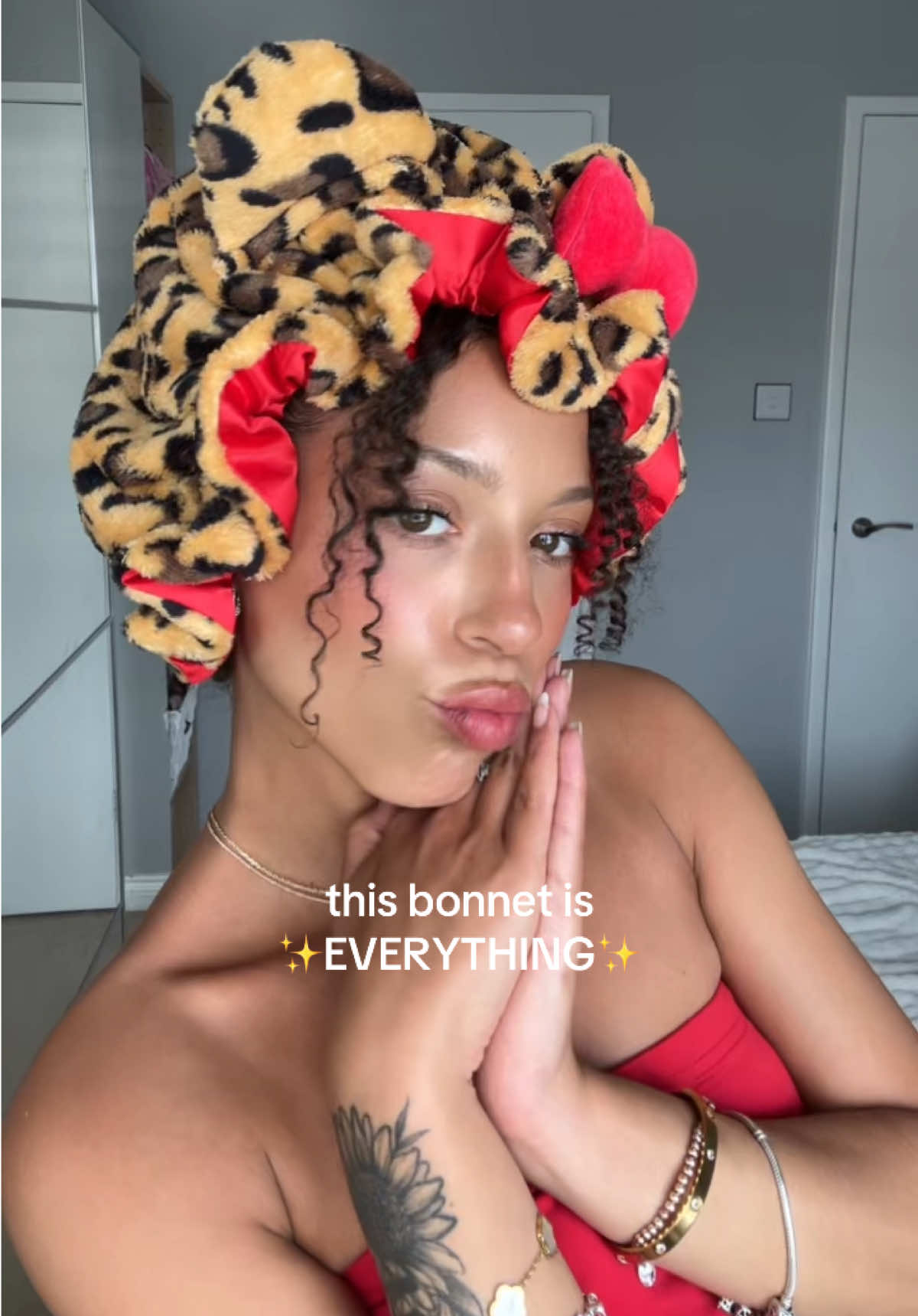 @goldengirlyyxx