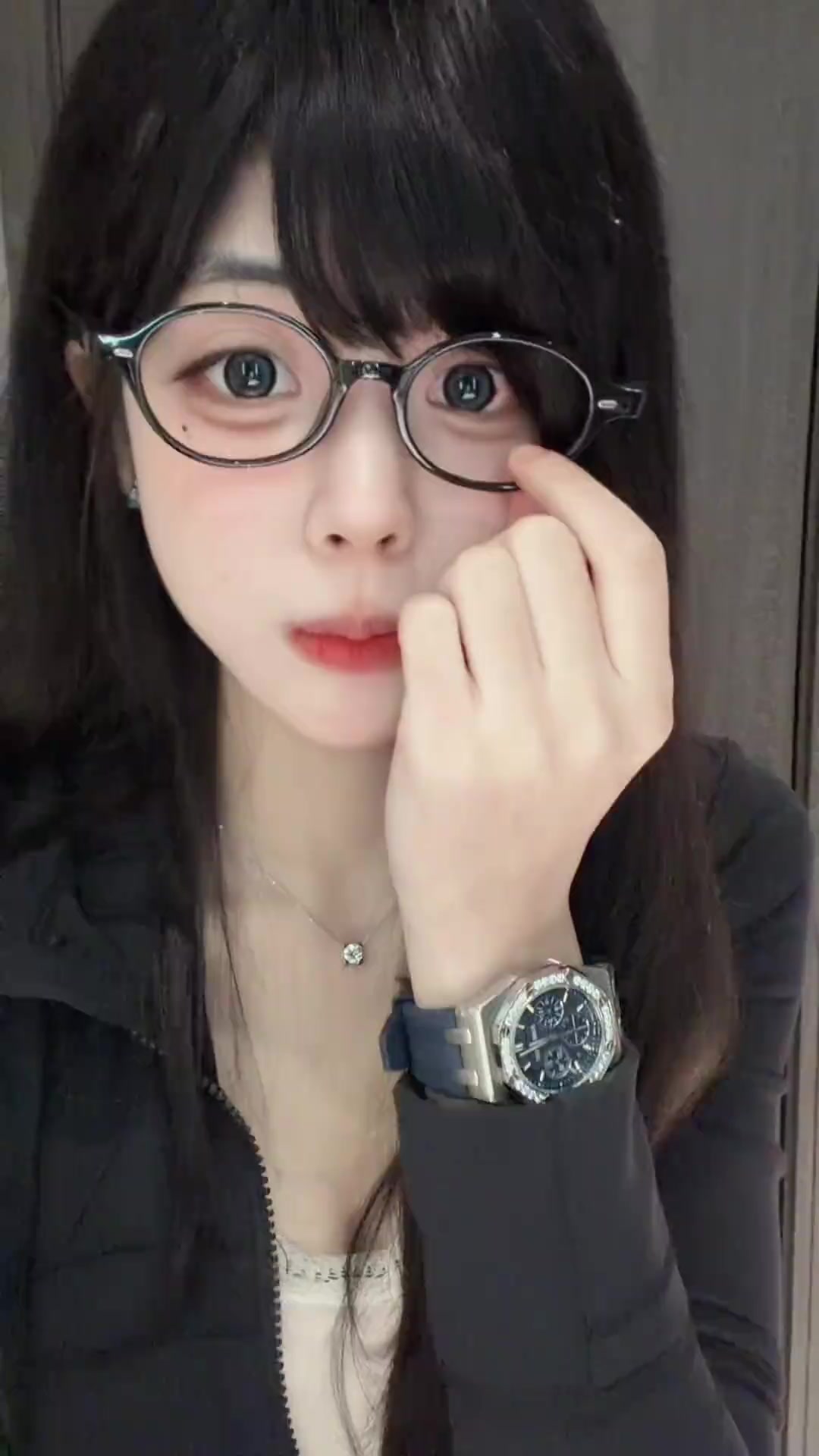 @不吃奶露拖