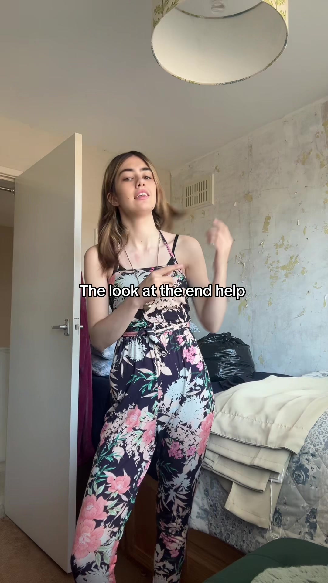 @Connie X