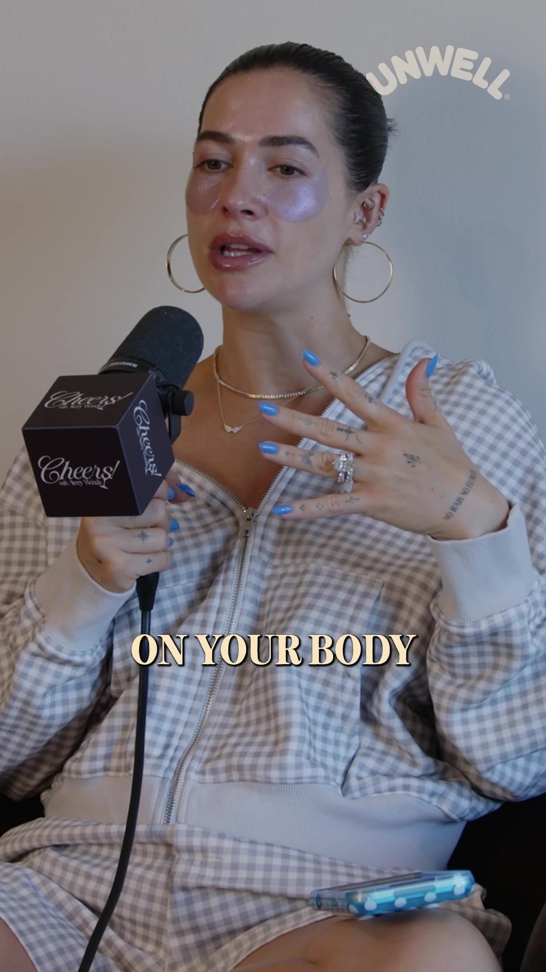 @cheerswithavery