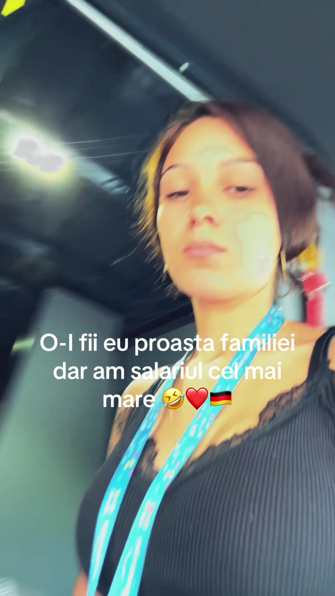 @Alexandra01