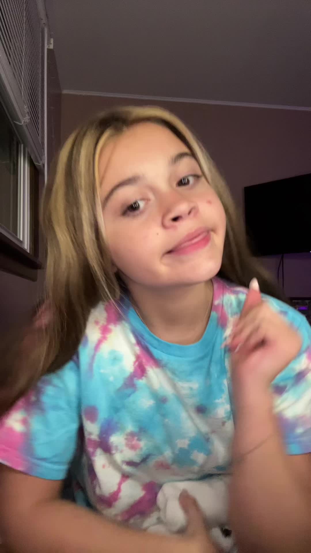 @lilly🌷✝️