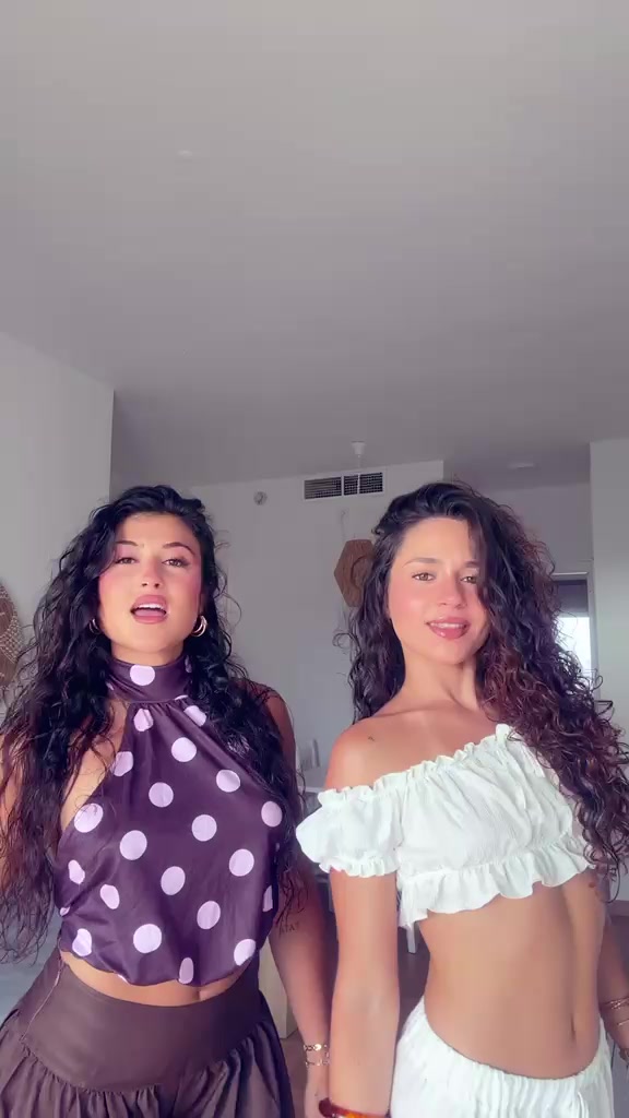 @ariadna