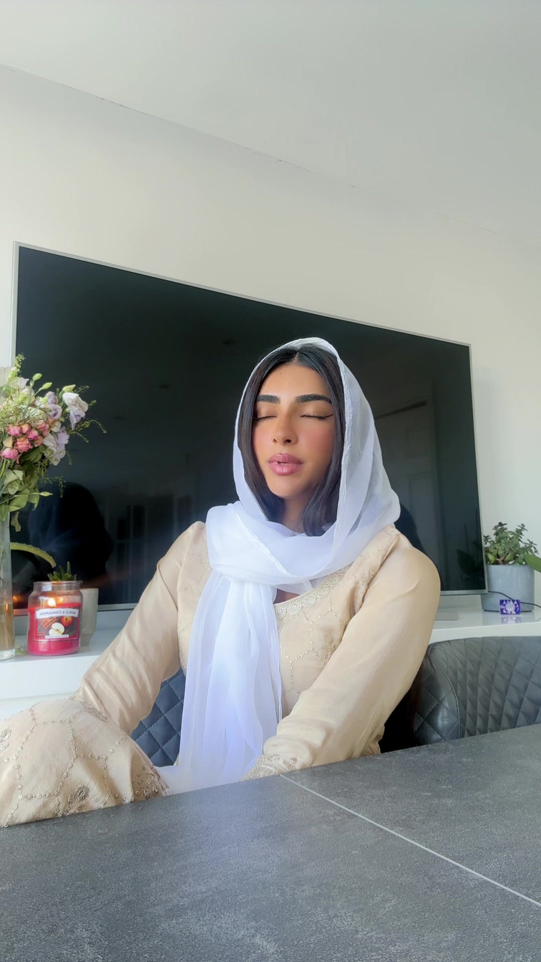 @yasmin