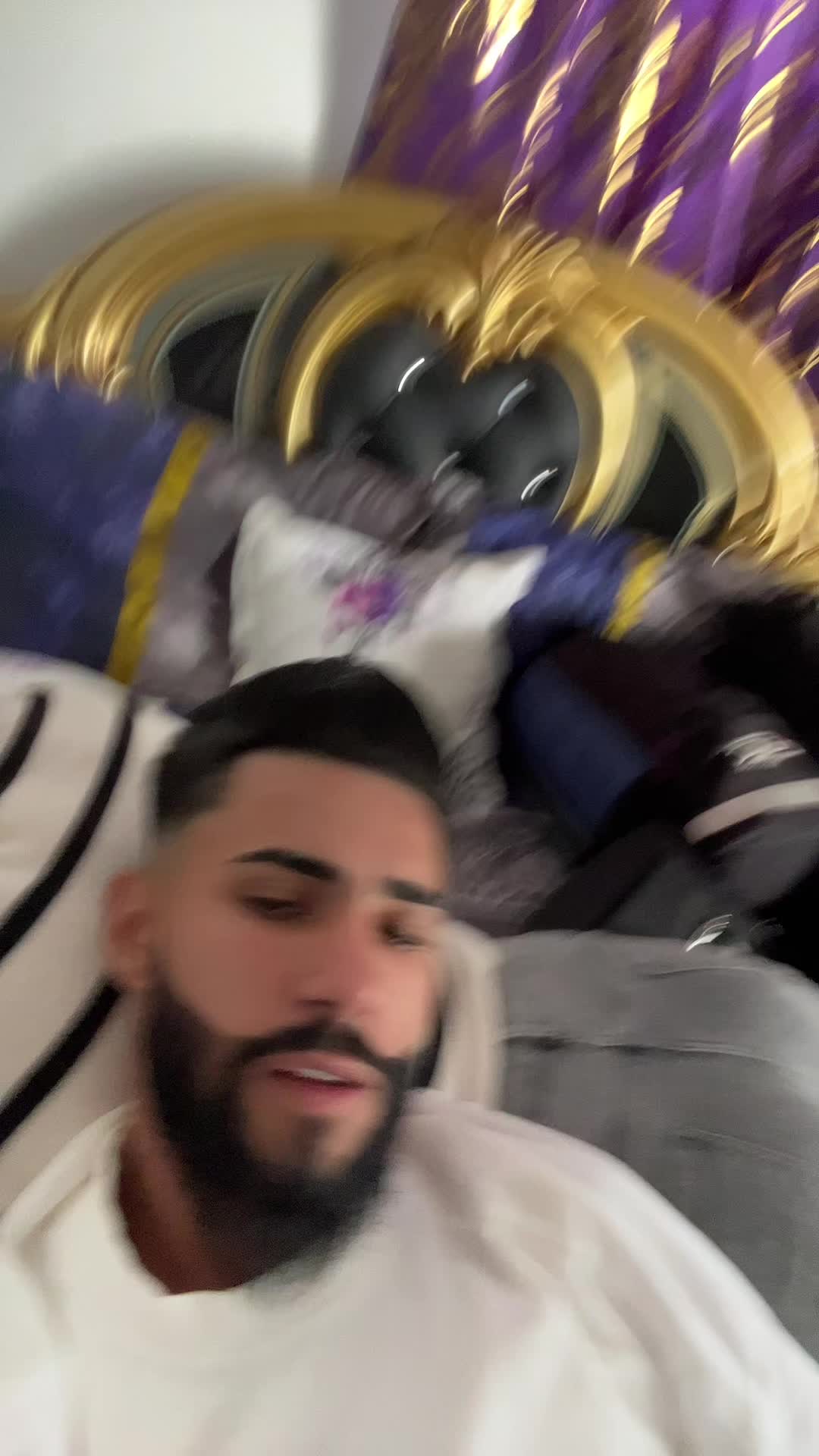 @Alex_duduianu