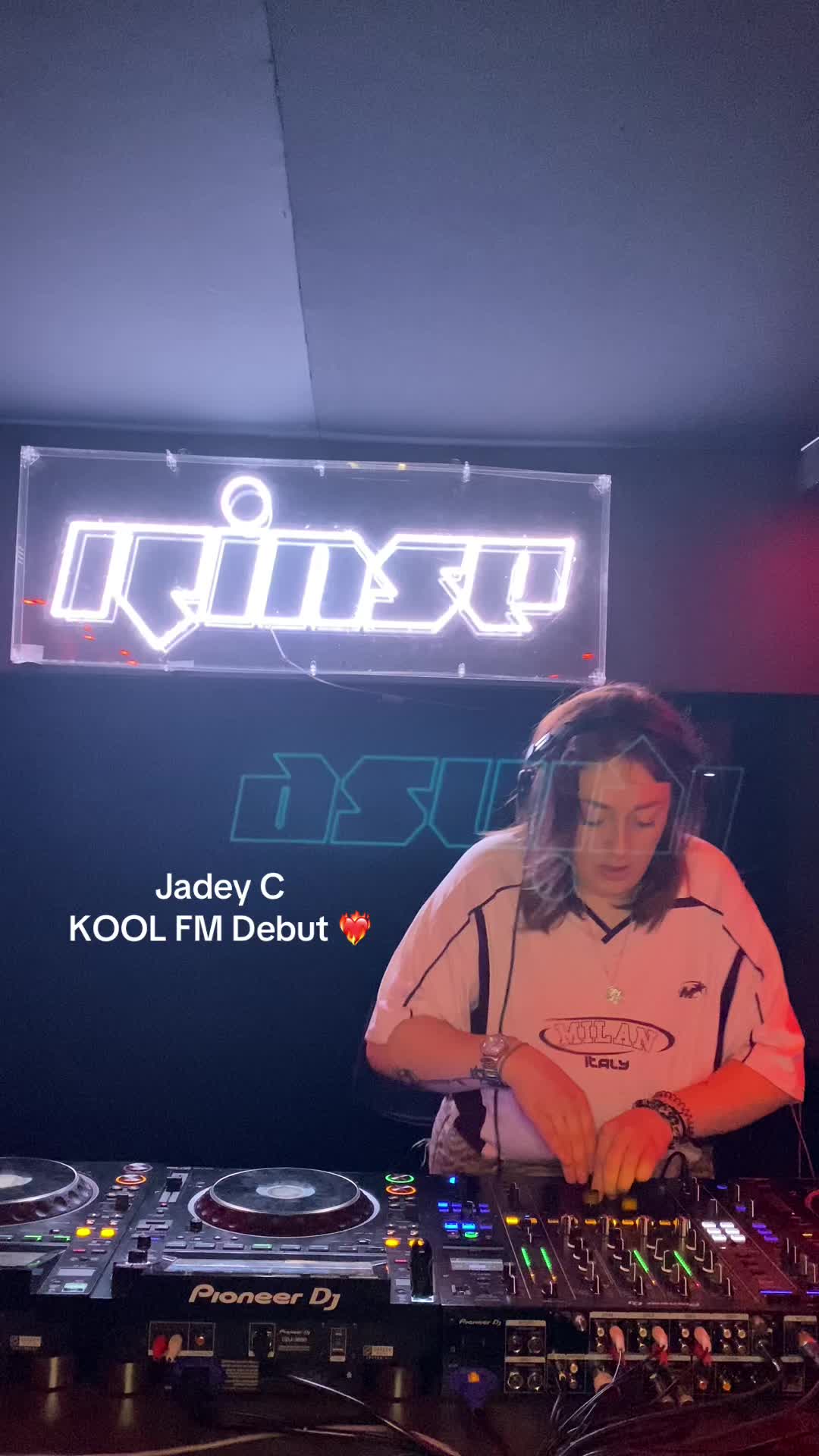 @jadeyc_