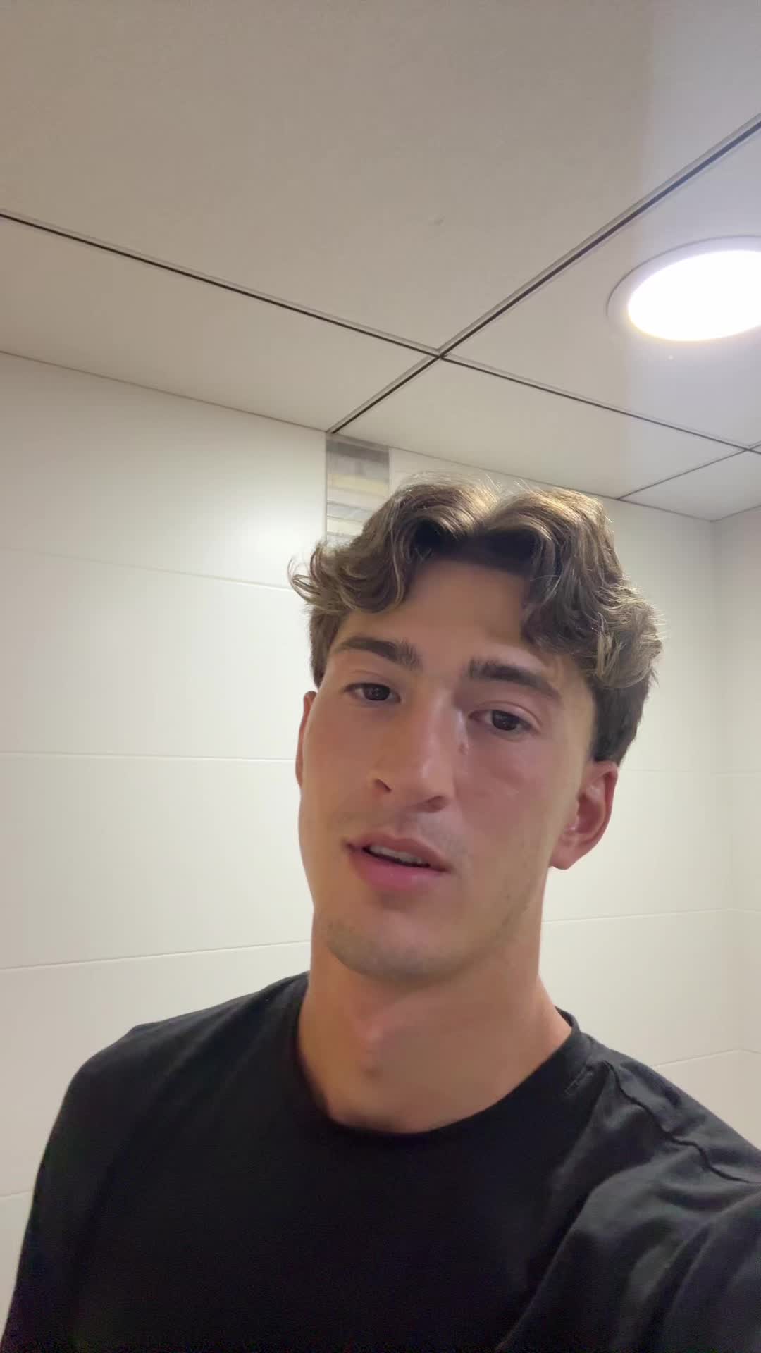 @yessin23_