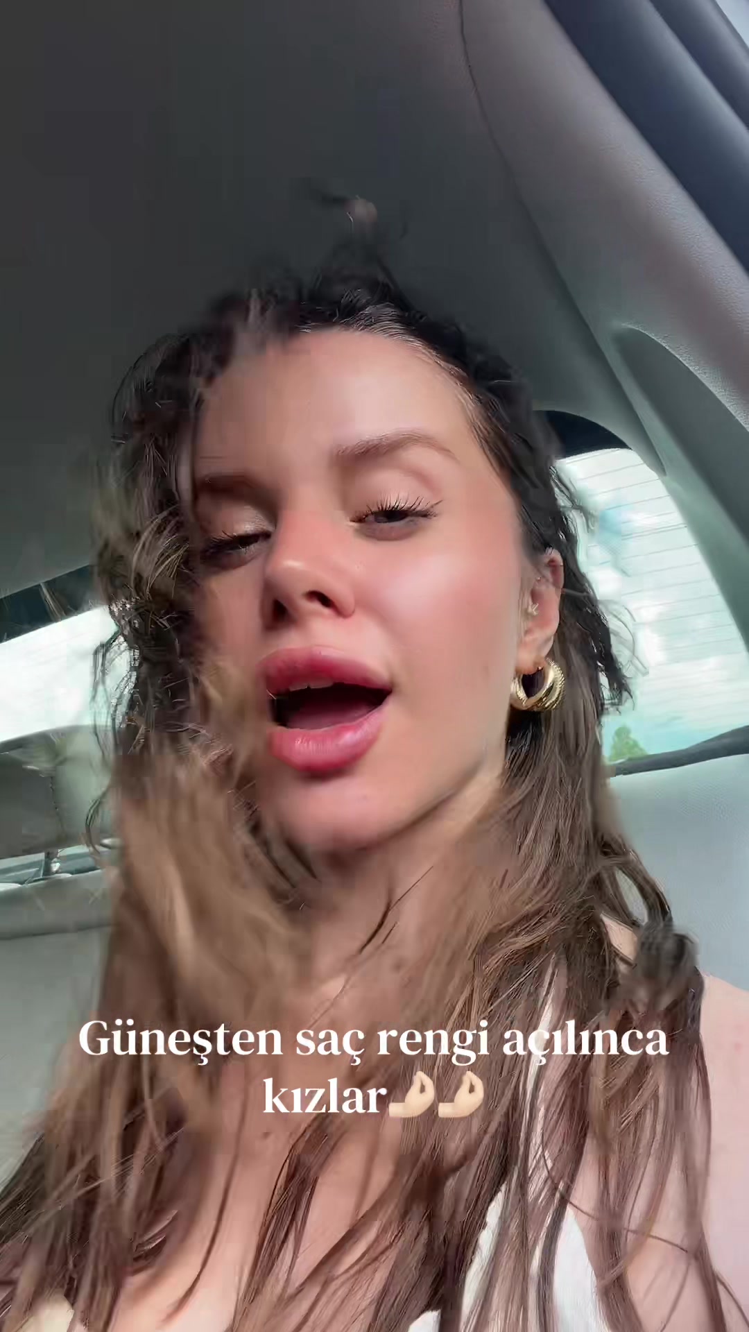 @siesamonika
