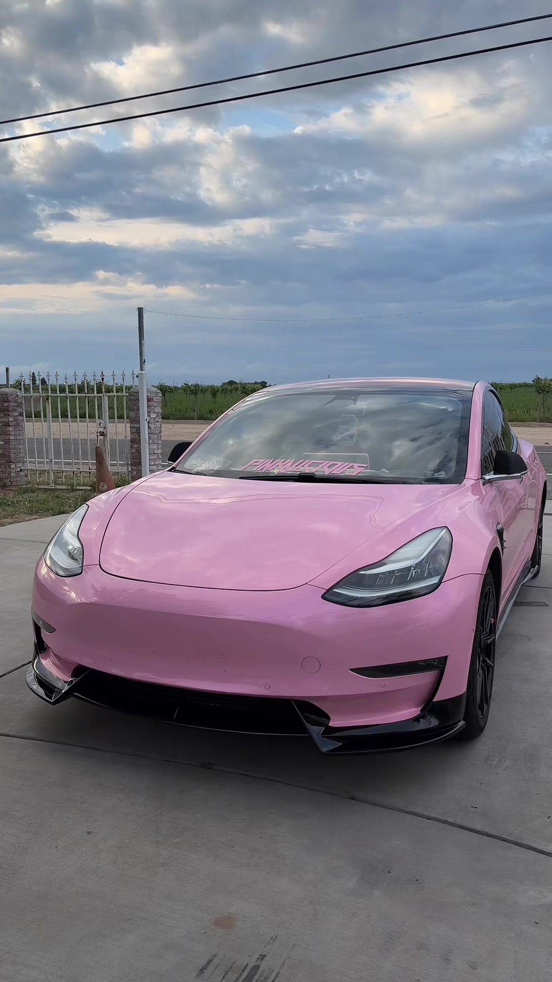 @Tesla M3 🩷🙂&zwj;&harr;️
