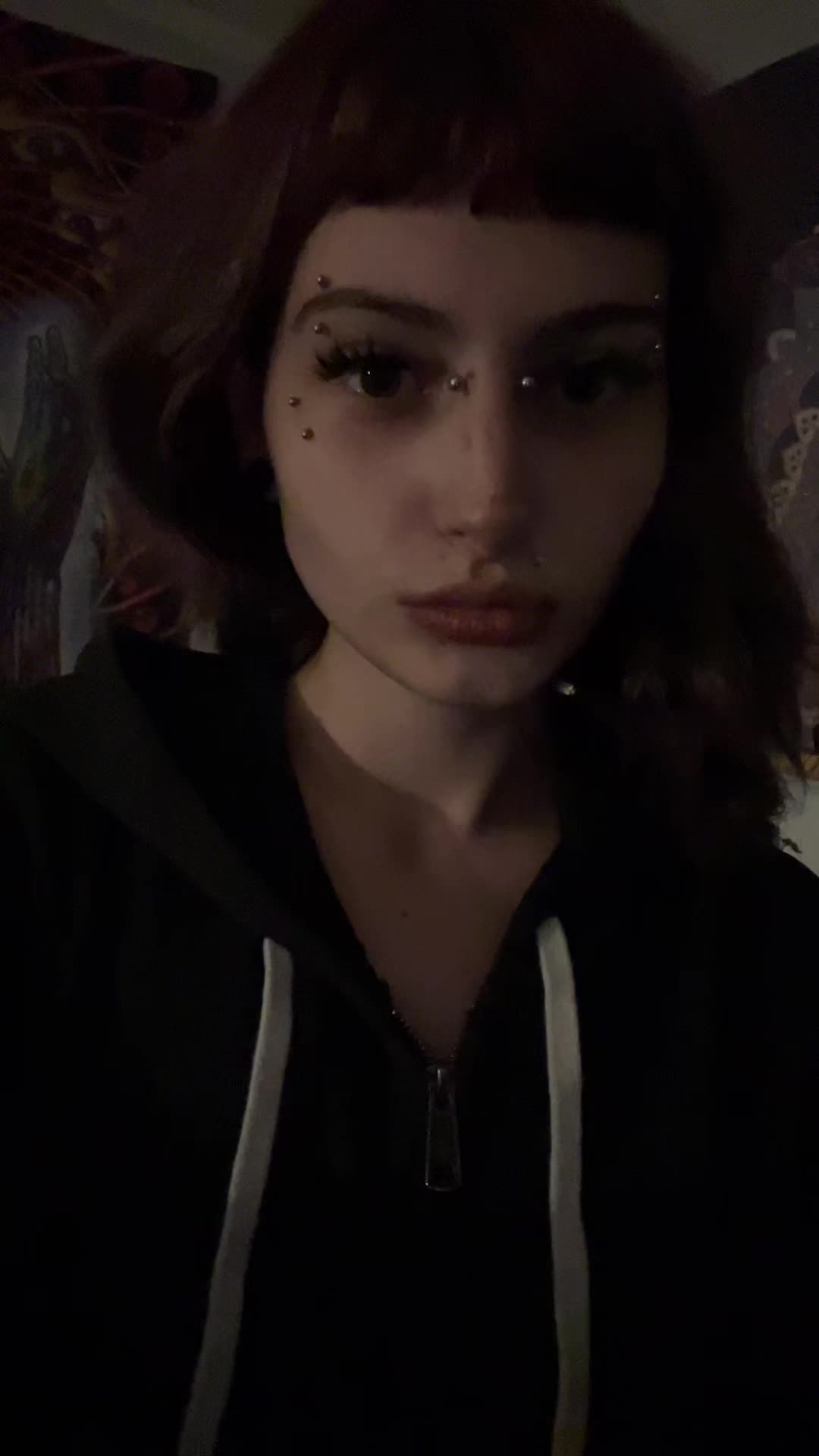 @delilah 🐝💛