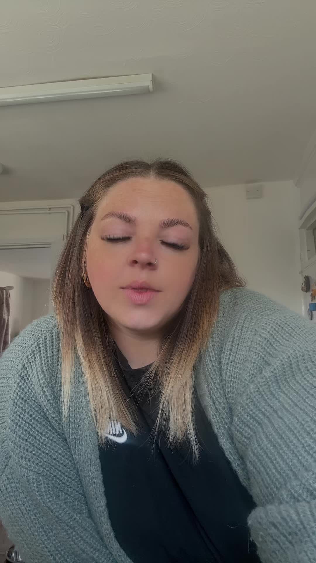@Nicolaa