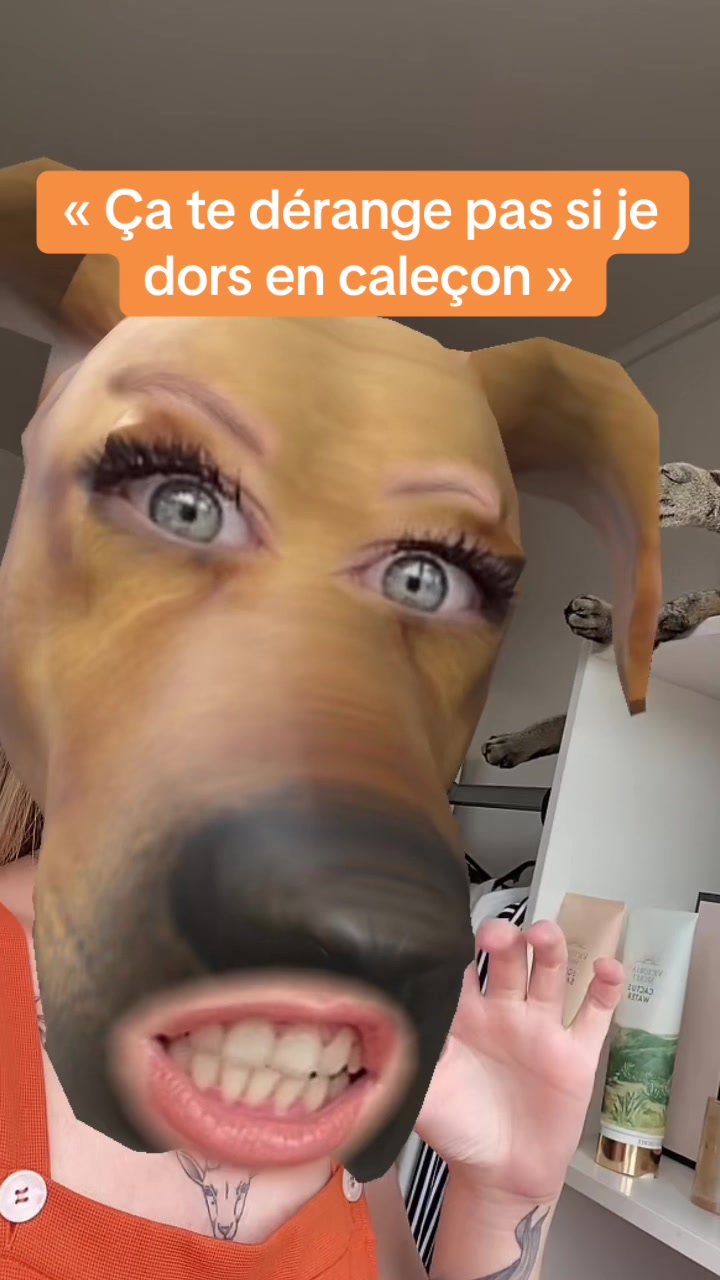 @🦊