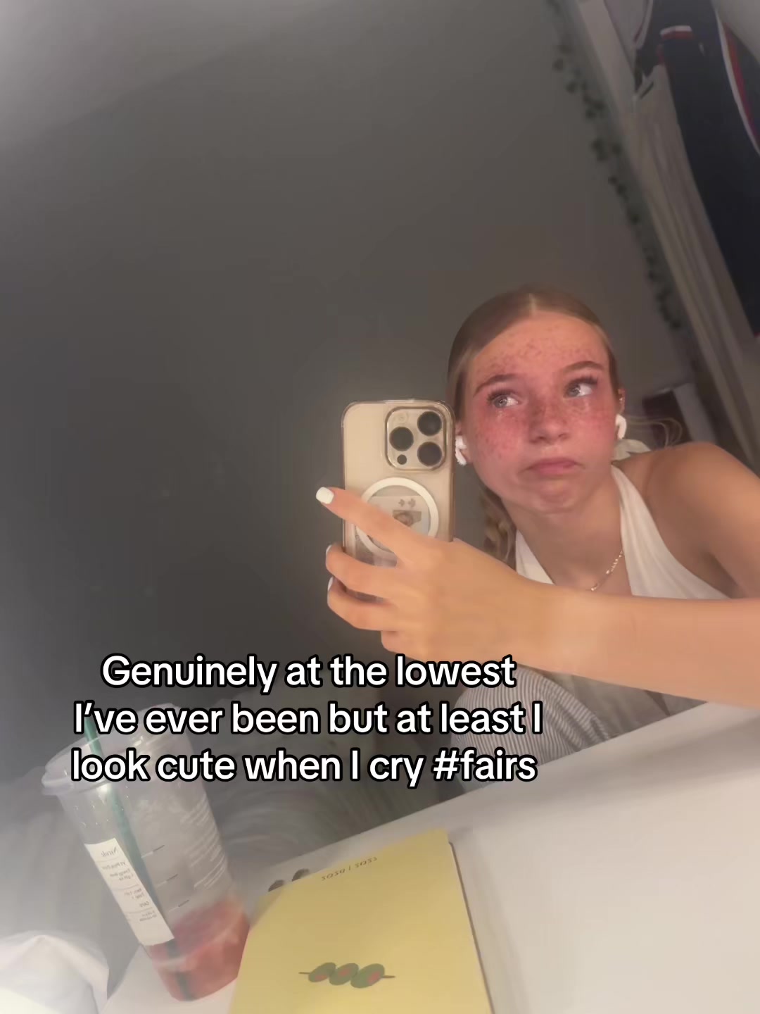 @𝓝𝓲𝓴𝓲 🎱🐆💋🥂