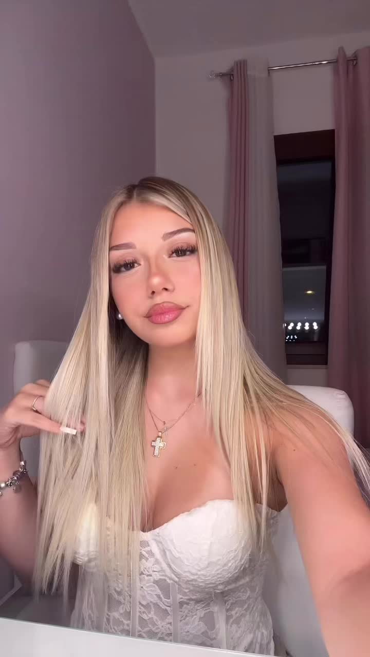 @𝑮 𝑨 𝑰 𝑨🌹