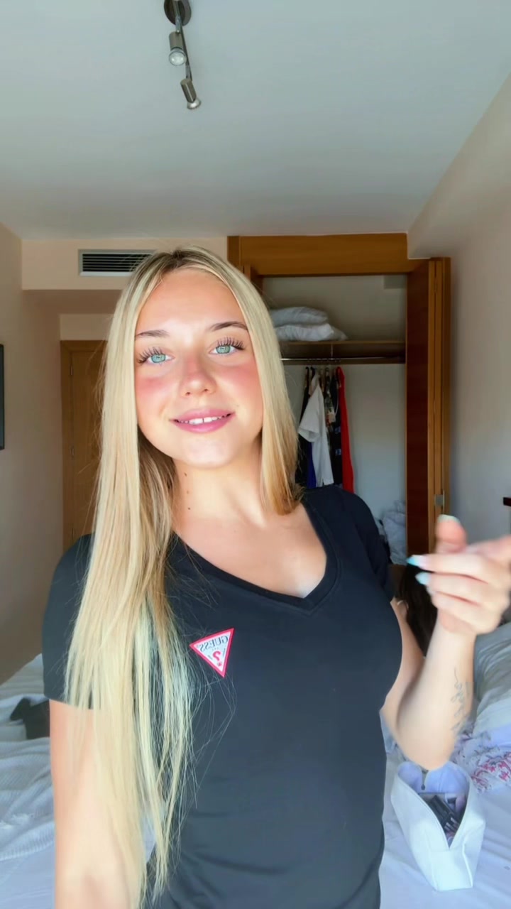 @_.aaroaa16