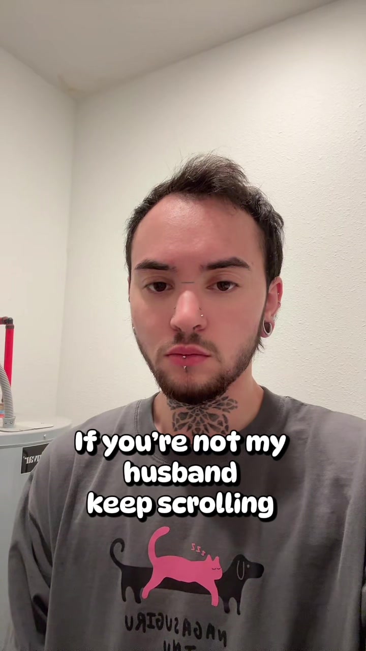 @Elleot
