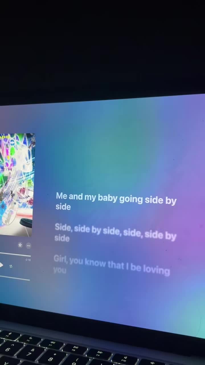 @loudL1ve