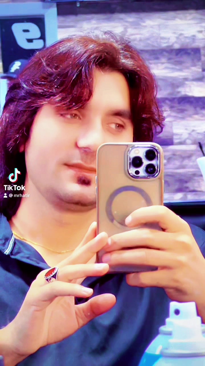 @𝑴𝒓 𝑴𝒐𝒏𝒂𝒘𝒂𝒓.🇦🇫🦅