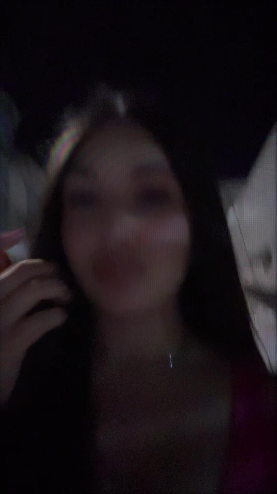 @Juliaa