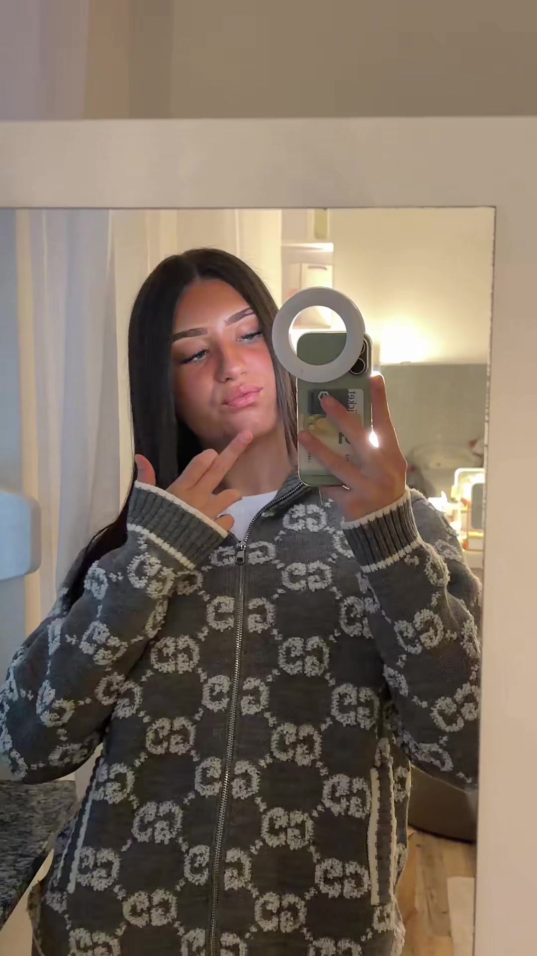 @🍈