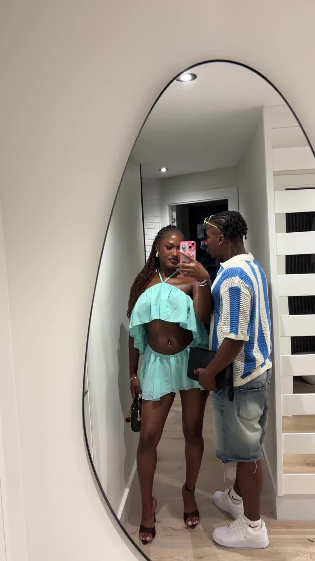 @M_G 🇨🇲