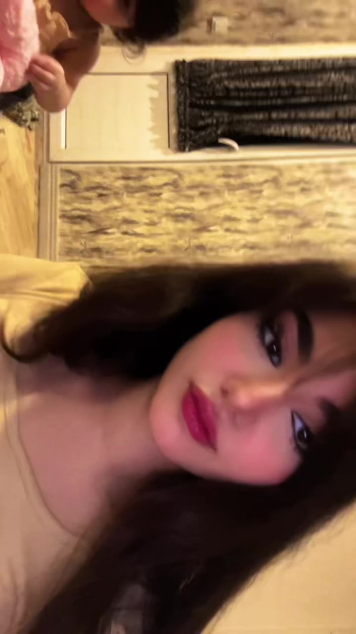 @nazlitologar