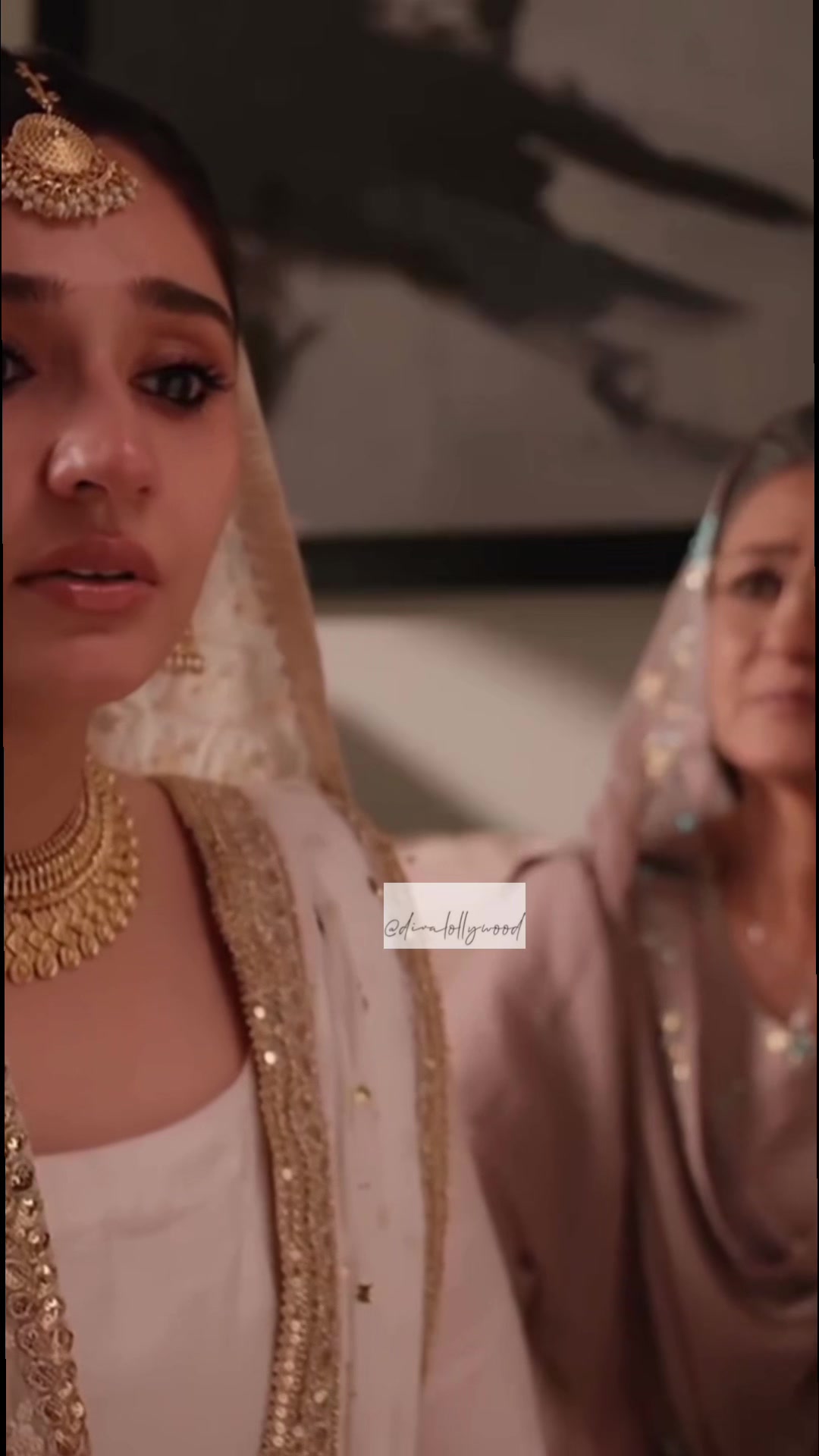 @divalollywood