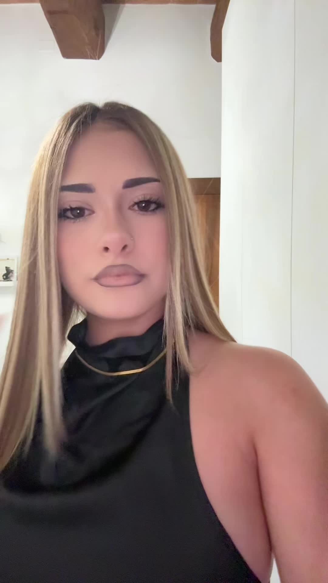 @verooo