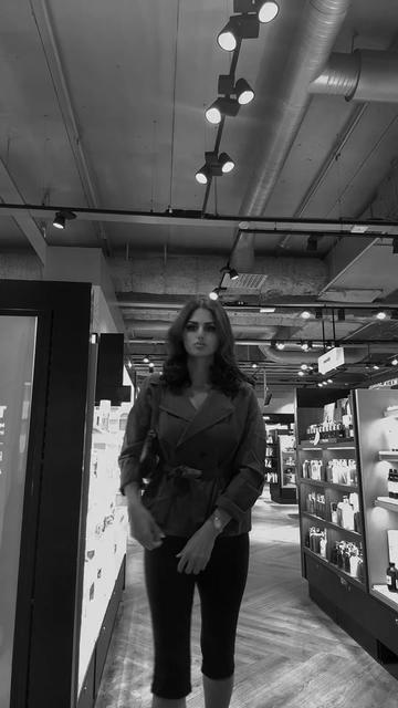 @..miss..durrani