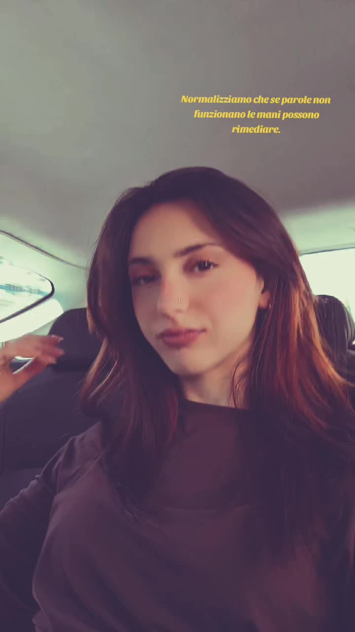 @𝔰𝔦𝔯𝔦𝔞_𝔪𝔞𝔫𝔬𝔩𝔦