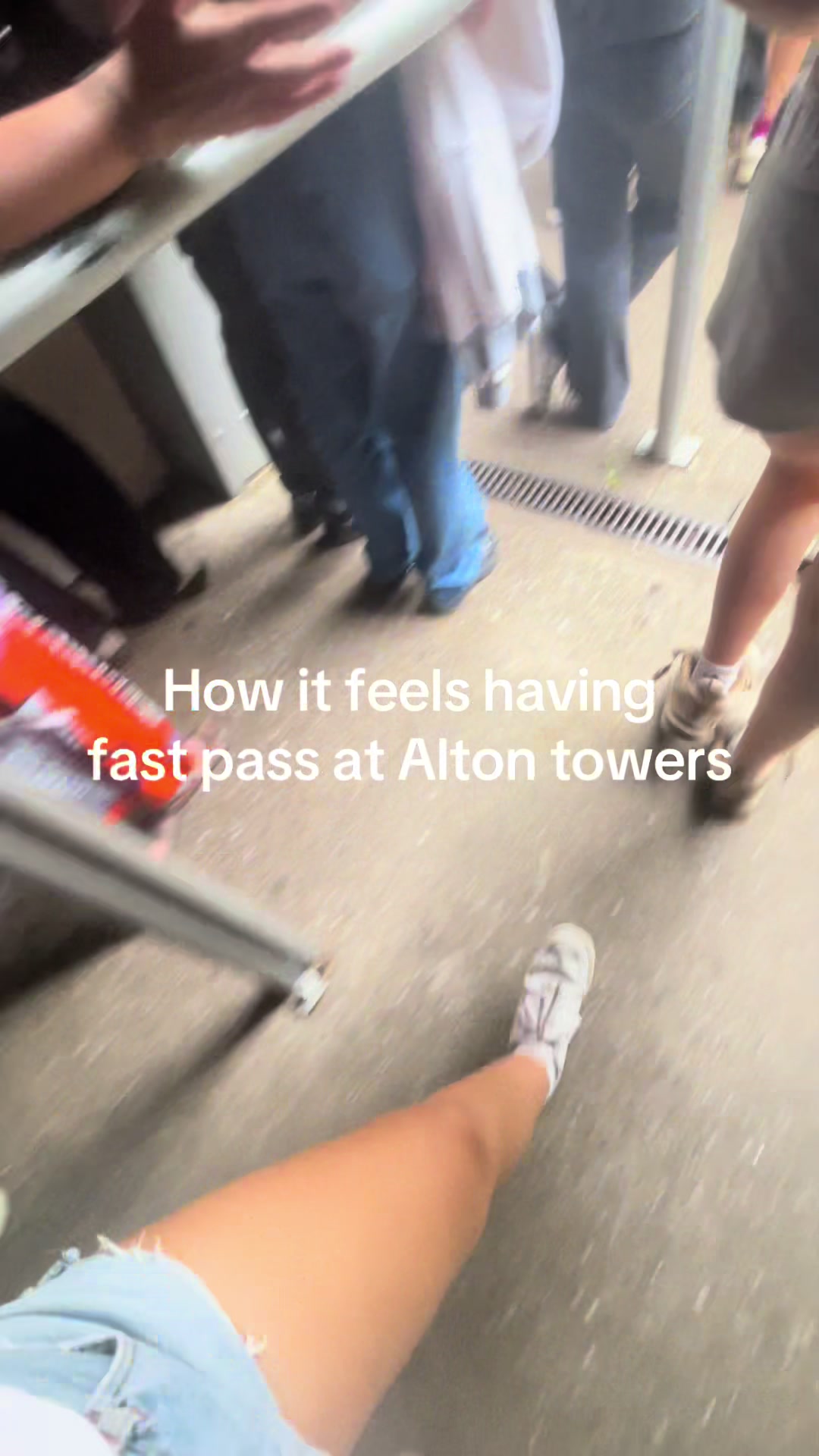 @knocoasters | Theme Park Vlogs