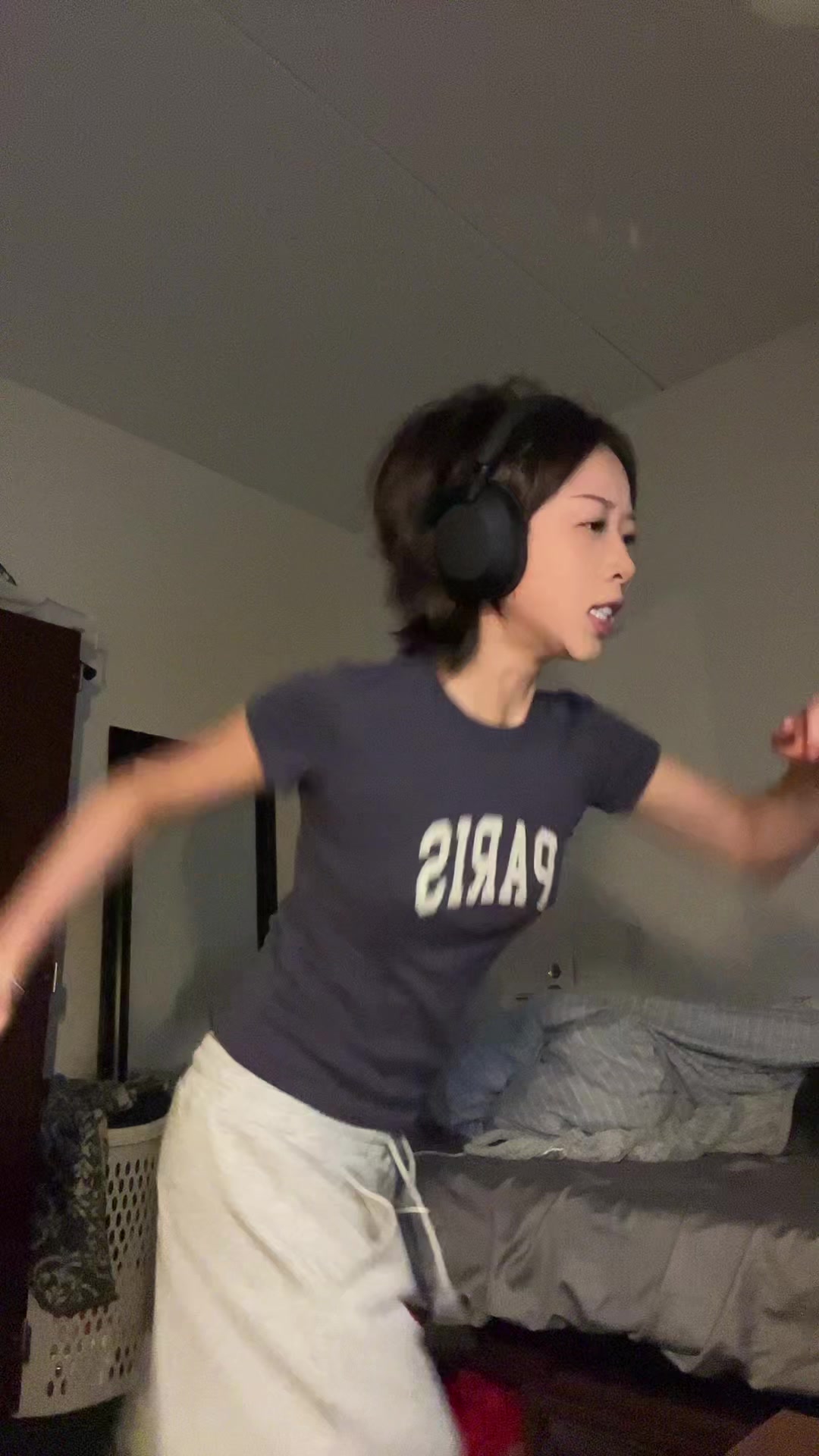 @aud