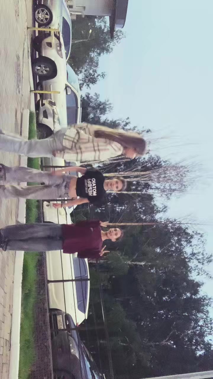 @чернаяяя👀