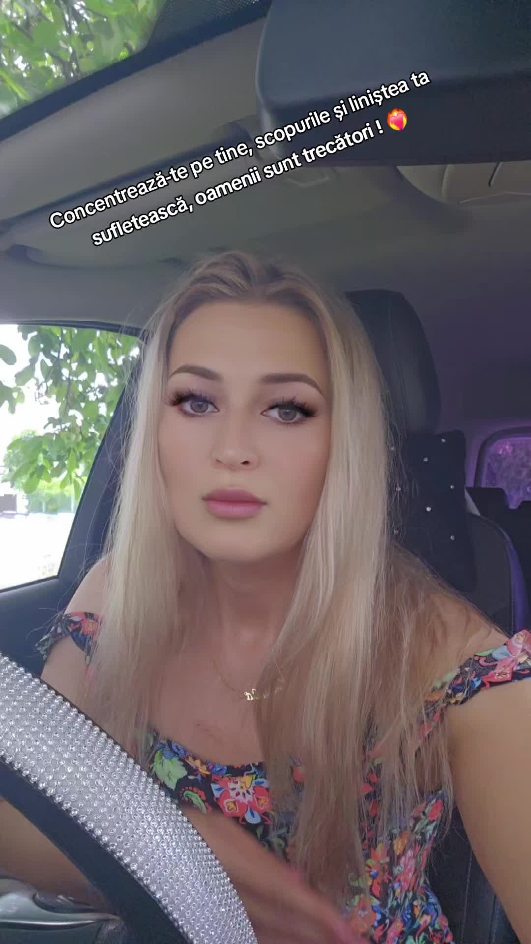 @Claudia Marina