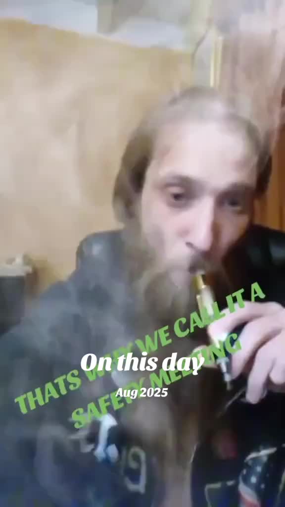 @moist_fajita