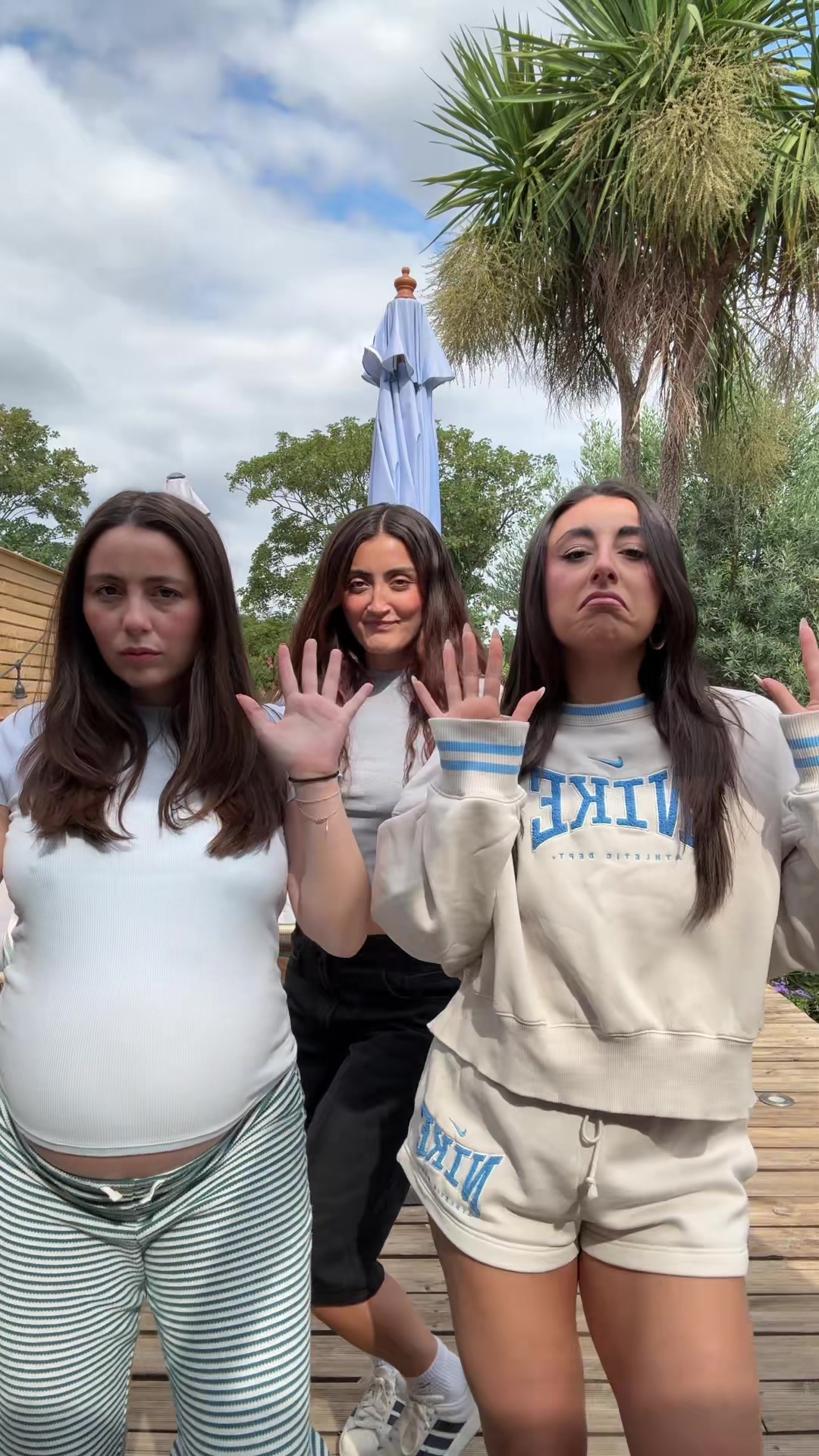 @Gregorian Sisters