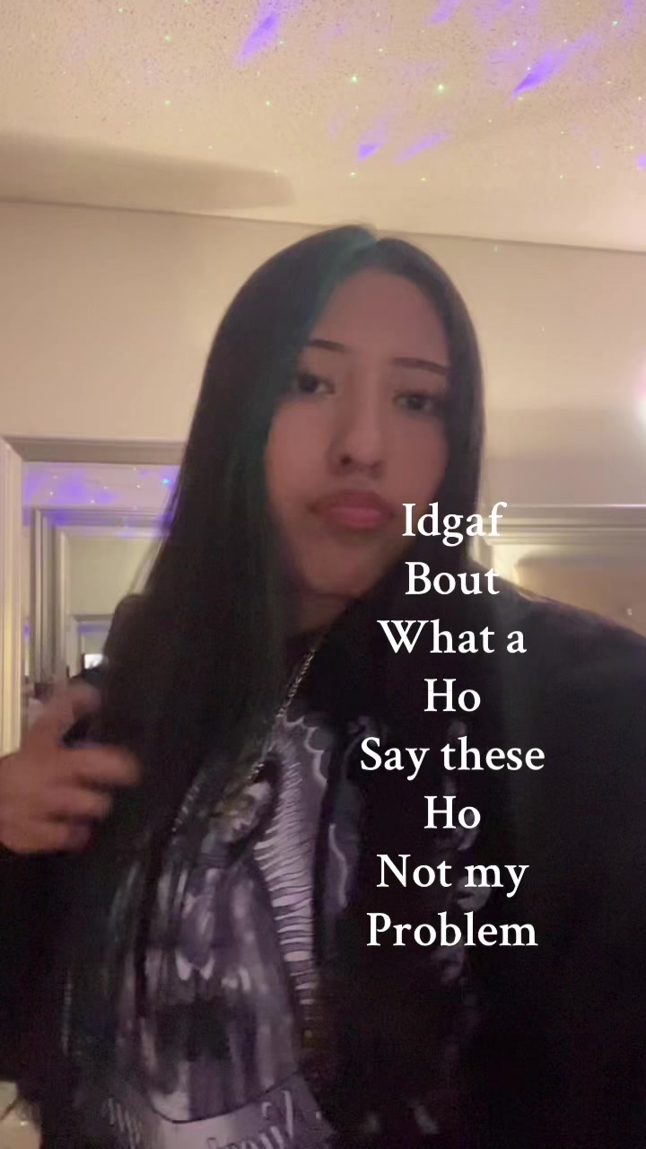 @Riri🦇