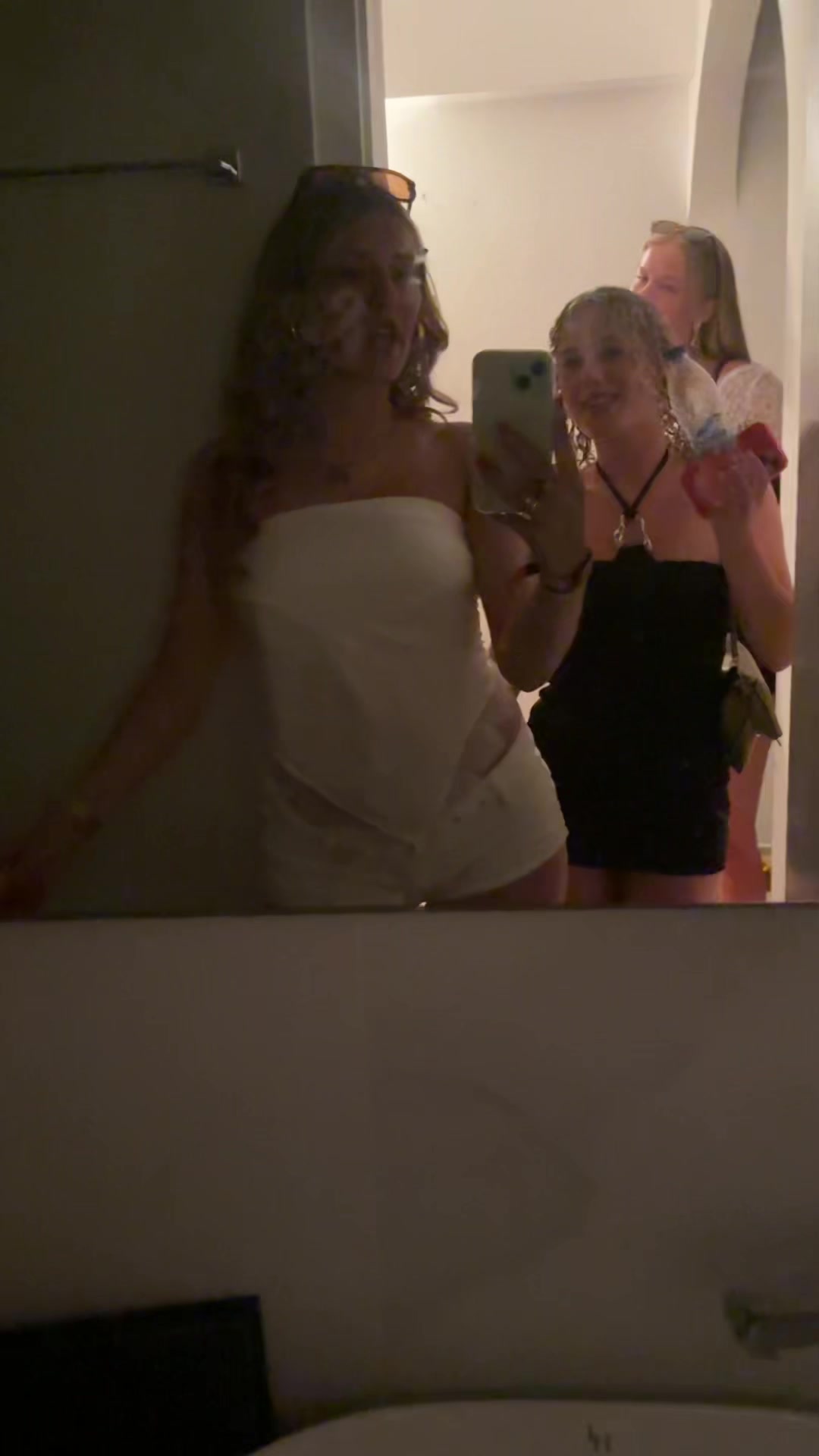 @squidward_