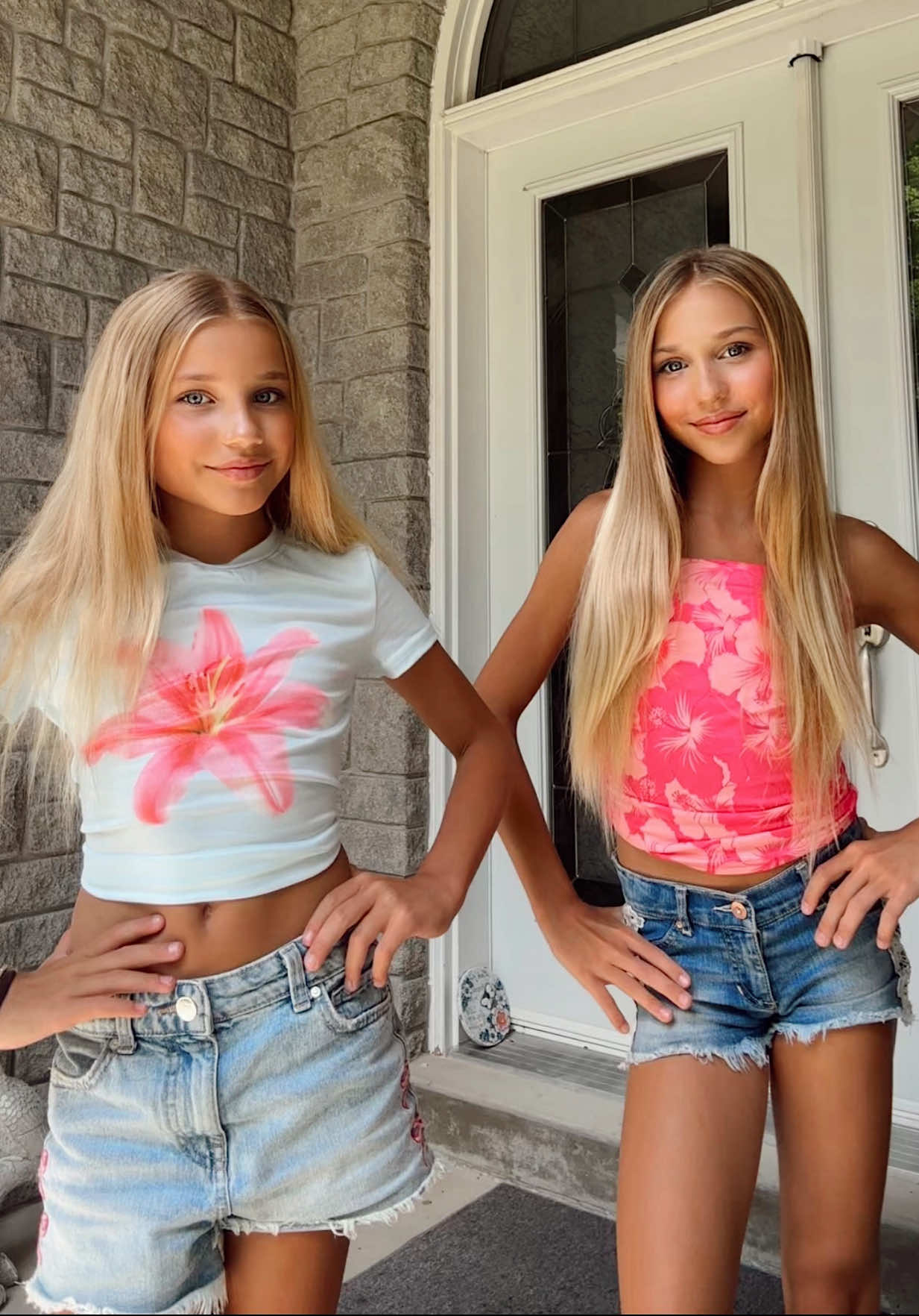 @Krysiak Sisters