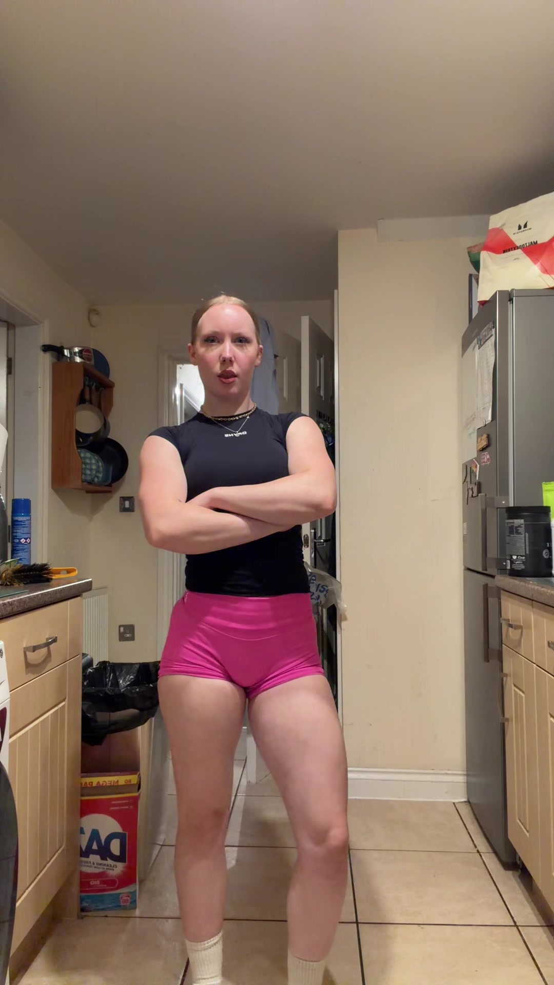 @shaniawag