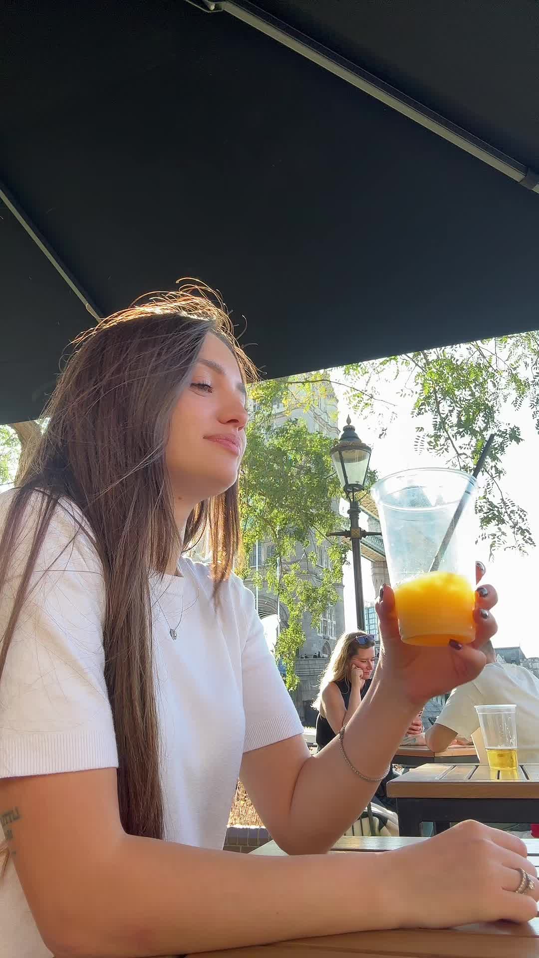 @𝒟 𝑒 𝓃 𝒾