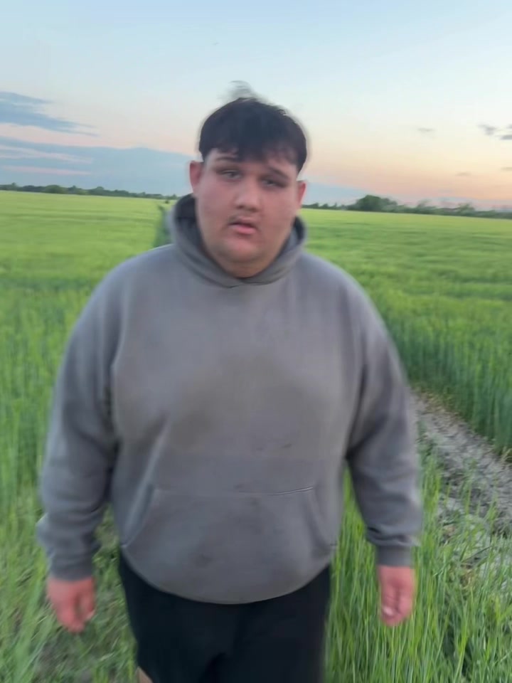 @tomatoislifeeeee